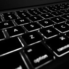 Ergonomisch toetsenbord: voorkomt RSI en typefouten
